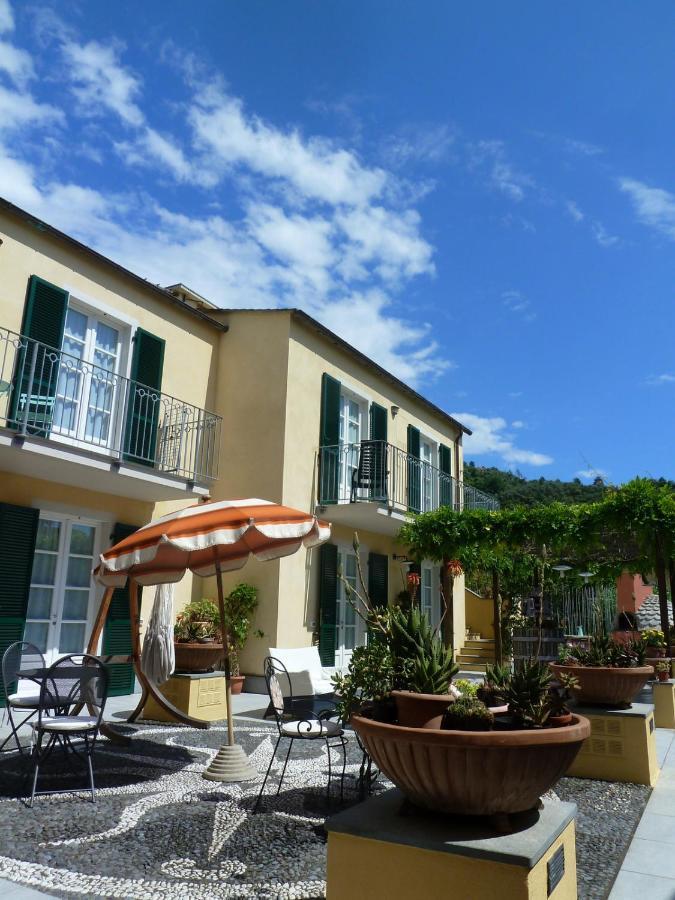 A Durmi Hotel เลวานโต ภายนอก รูปภาพ